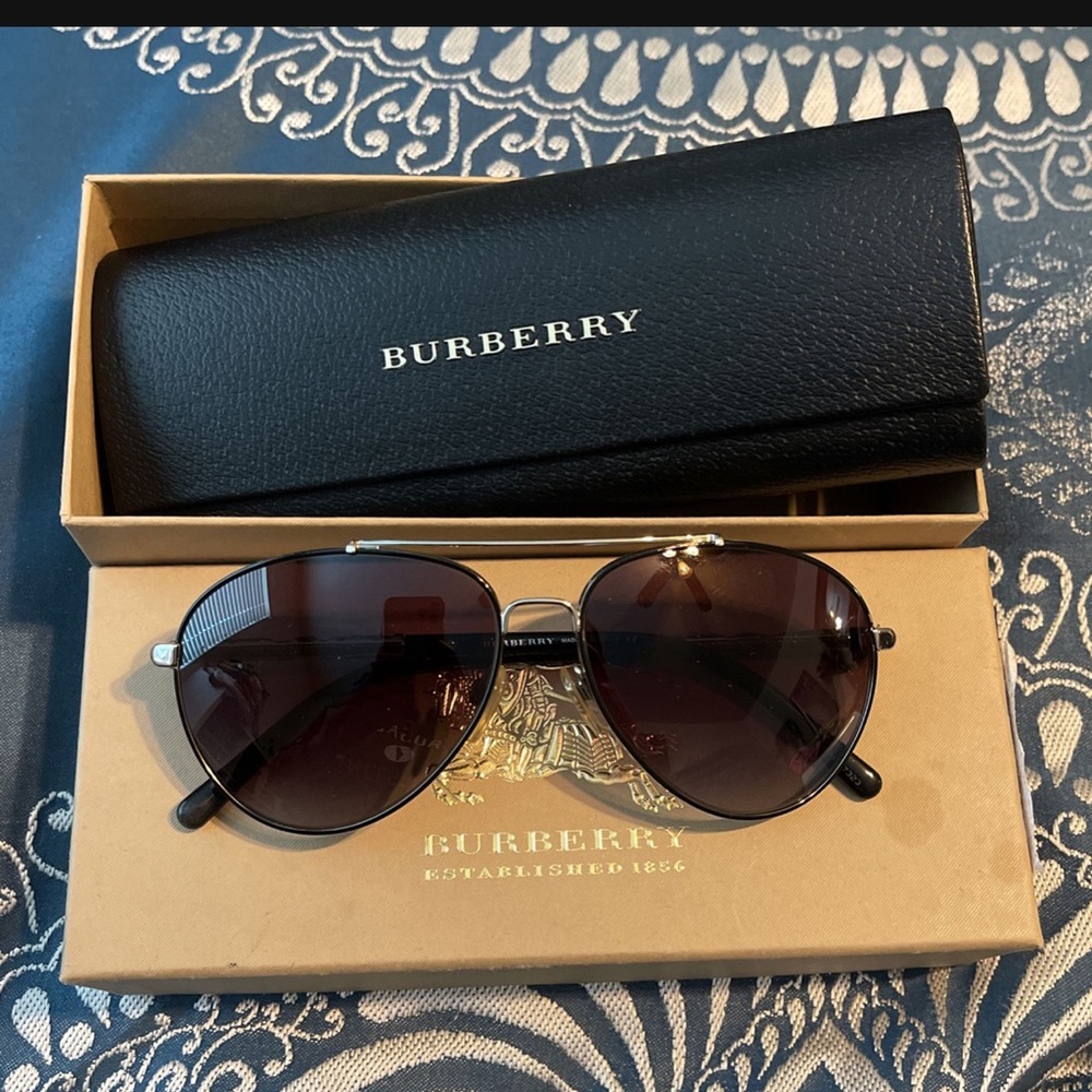 Burberry sunglasses